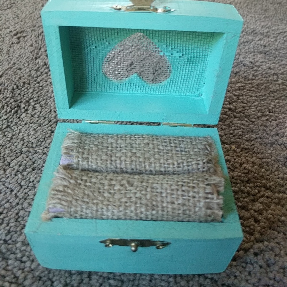 Hand made ring holder - Picture 3 of 3